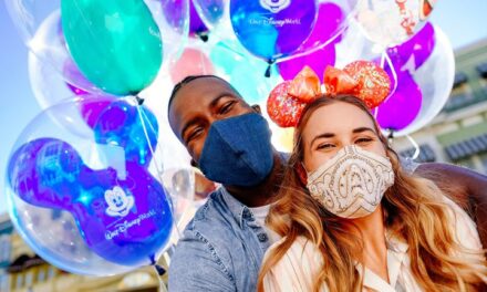 Disney World reabre sus puertas en medio del récord diario de muertes en Florida